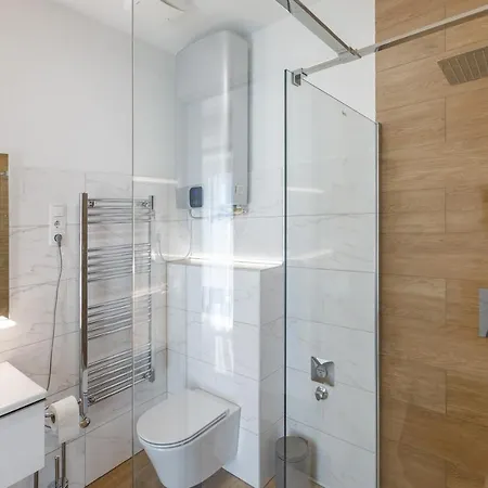 La Bella Centrum Piros/sárga Apartamento Hévíz