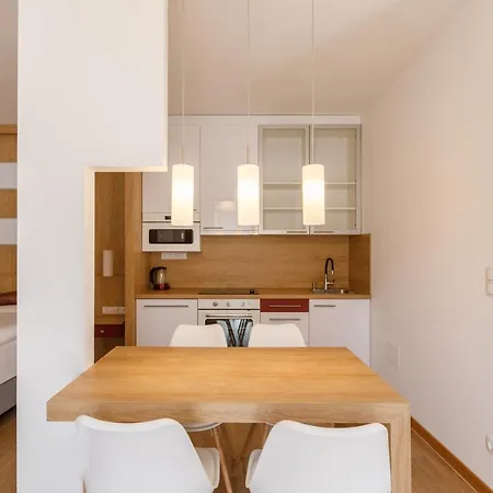 Apartmán La Bella Centrum Piros/sarga