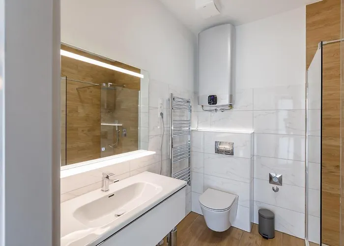 Apartament La Bella Centrum Piros/sarga *