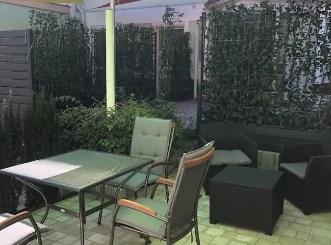 La Bella Centrum Piros/sarga Héviz